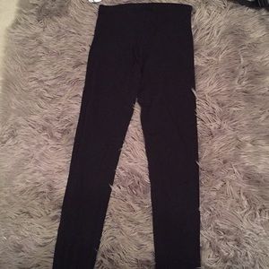 Black Charlotte Russe leggings.